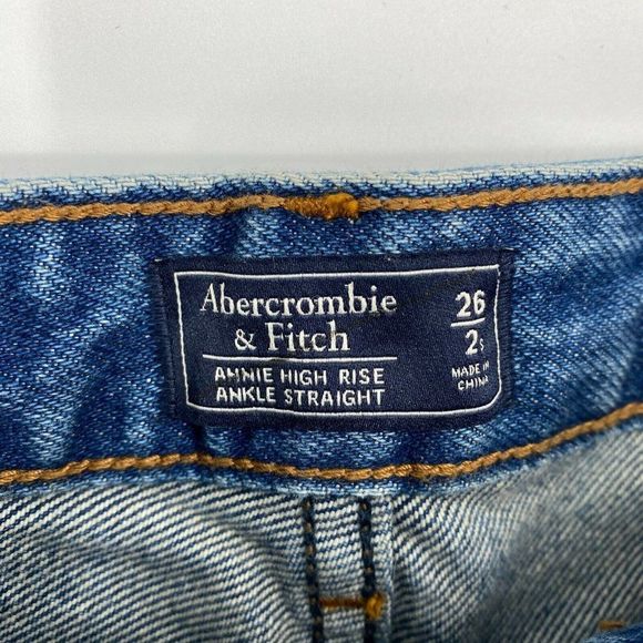 NEW Abercrombie & Fitch Annie High Rise Jeans Size 26 Ankle Straight Crop Blue - Picture 6 of 12